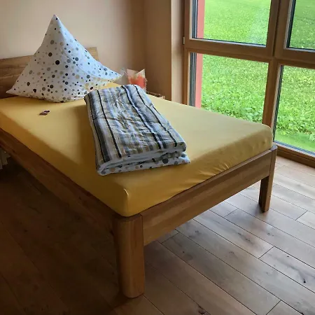 Poelyck: Uebernachten In Einem Strohhaus, Umgeben Von Purer Natur! Ubytování v soukromí