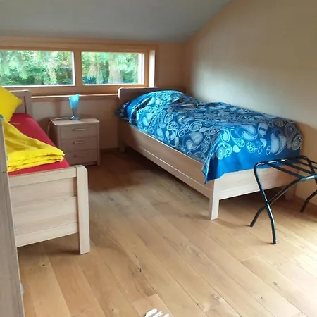 Poelyck: Uebernachten In Einem Strohhaus, Umgeben Von Purer Natur! Ubytování v soukromí Kerken